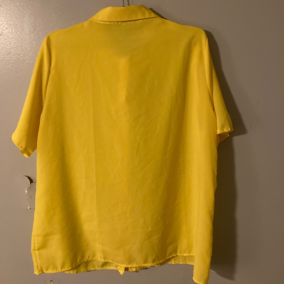 Yellow button down - Picture 2 of 4